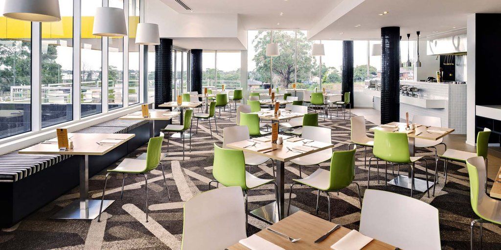 Отель Atura Dandenong Doveton Экстерьер фото